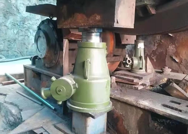 Application of Mechanical Jack in Coal Equipment Maintenance