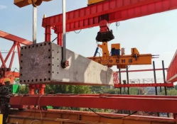Spiral jacks participate in the construction of prefabricated bridges