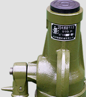 The role of screw jacks in the installation phase of gas turbines