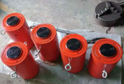hydraulic jack